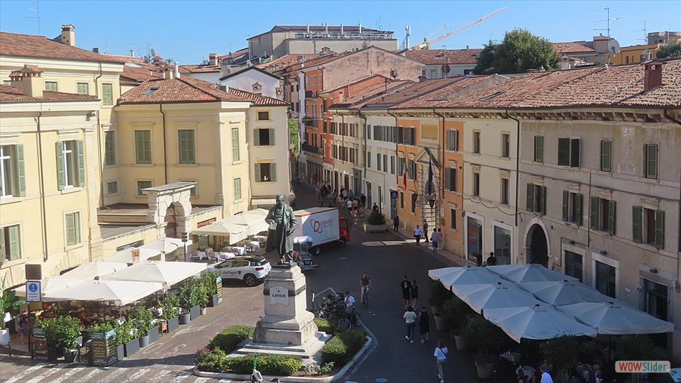 css image slider